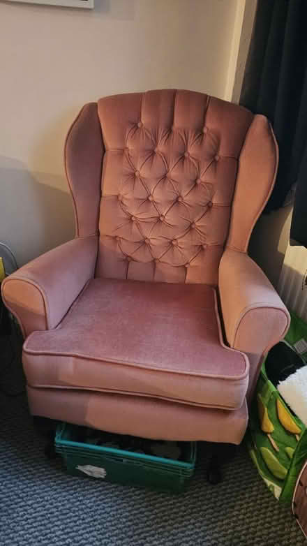 Photo of free Pink chair (Telscombe/Peacehaven BN10) #1