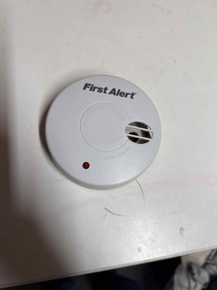 Photo of free Smoke alarm (Frodsham WA6) #1