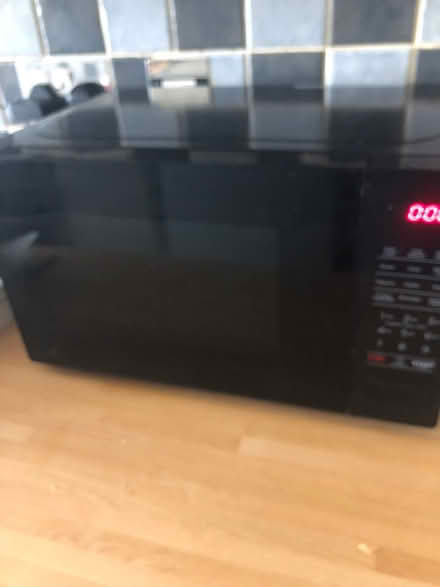 Photo of free Microwave oven (Wilstead MK45) #2