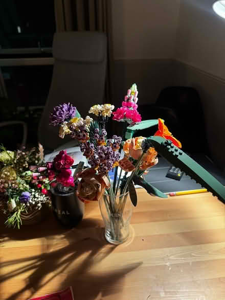 Photo of free Lego Flowers (SW6) #2