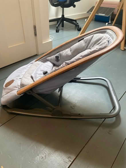 Photo of free Maxicosi Babyseat (N22, Bounds Green / Bowes Park) #2