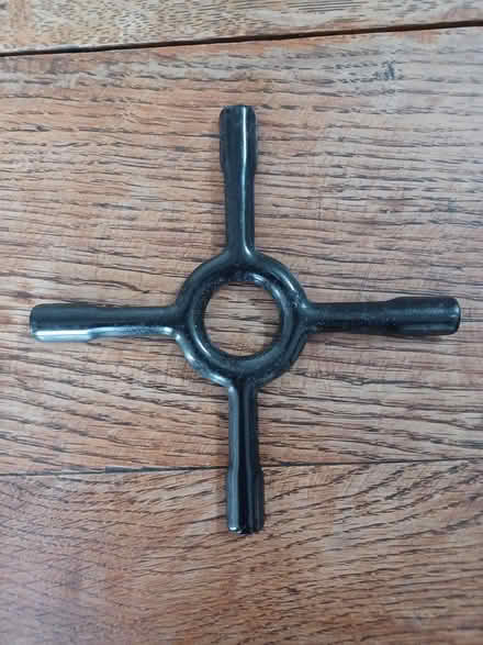 Photo of free Gas hob trivet for small pans etc (CB2 near Cambridge Station) #1