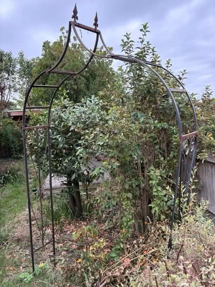 Photo of free Metal arch for garden (SE22) #1