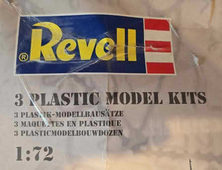 Photo of free Revell 3 Aircraft Model Kit (Twickenham TW2) #2