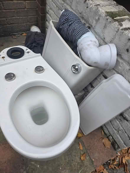 Photo of free Toilet (Forest gate E7) #1