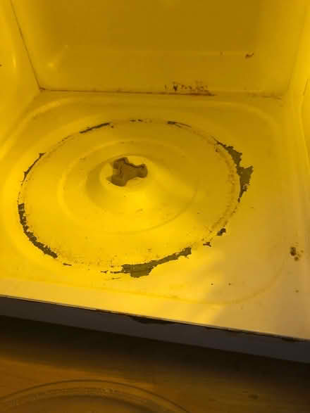 Photo of free Microwave oven (Wilstead MK45) #1