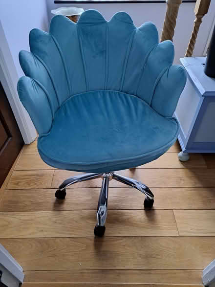Photo of free Blue swivel chair. Desk chair (Stapleford Nottingham) #1