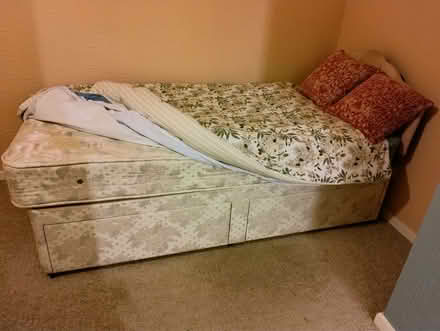 Photo of free Single bed (Thornhill WF12) #1