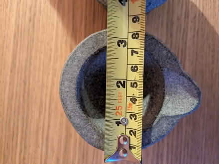 Photo of free Salt and pepper holders (BN43) #2