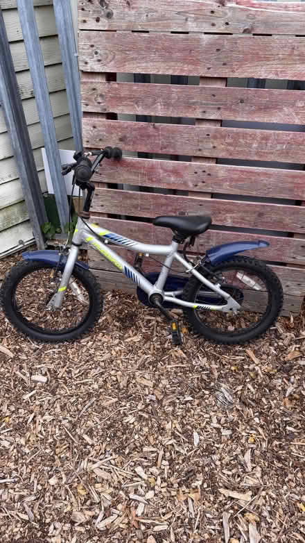 Photo of free A boys bike! (New Brighton CH45) #2