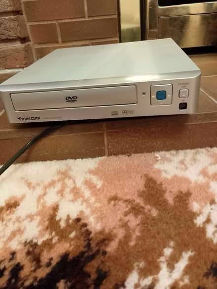 Photo of free Mikomi DVD/CD player (Hutton CM13) #1