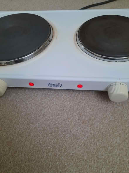 Photo of free Electric hot plate (Tutbury DE13) #1