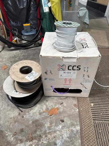 Photo of free Assorted wires (unknown length) (Kings Park, FK8 2HY) #1