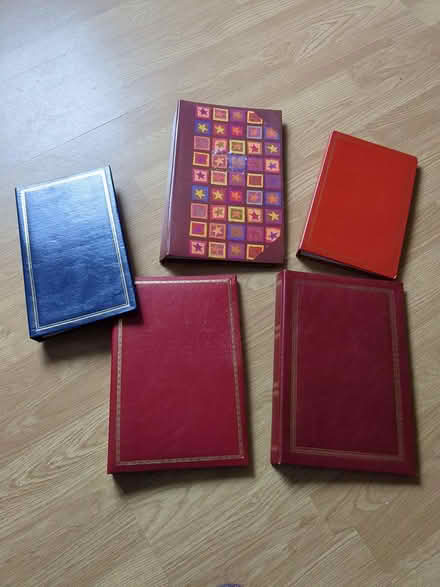 Photo of free 5 photo albums (Liphook GU30) #1