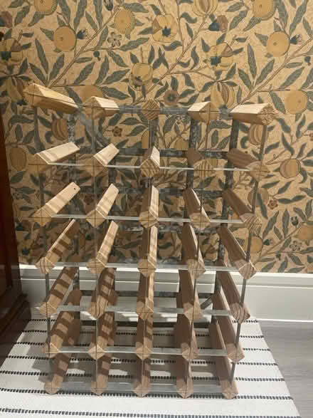 Photo of free Wine / bottle rack (CM1 Beaulieu) #1