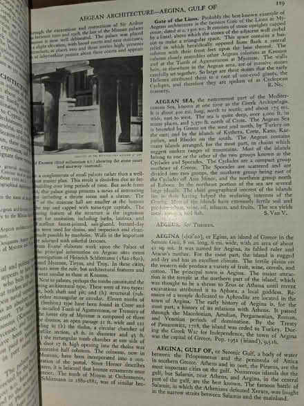 Photo of free Collier's complete Encyclopedia (West Chester, near hospital) #4