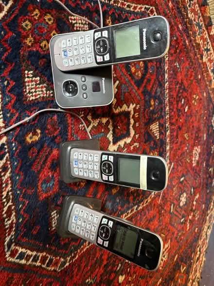 Photo of free Panasonic cordless three handset phone w. Answer machine (Bowbridge GL5) #1