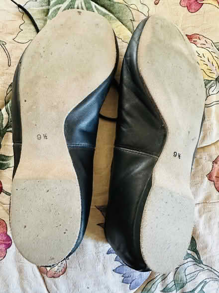 Photo of free 9 1/2 Dance Slippers/Shoes (Heritage District, Sunnyvale) #1