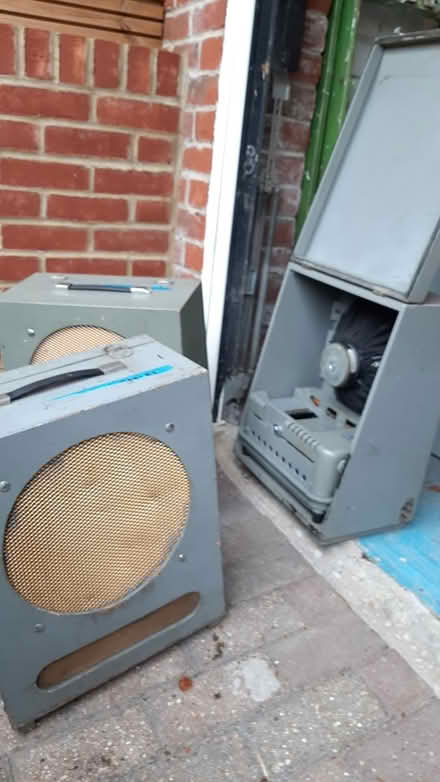 Photo of free Speakers and transformers (Vyne Road, Basingstoke, RG21) #4