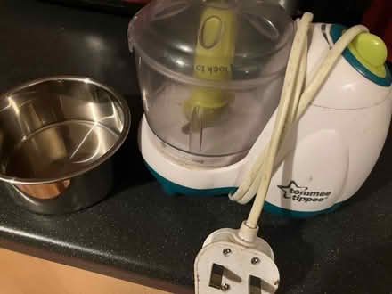 Photo of free Mini Tommee Tippee blender & bowl (ME1) #1