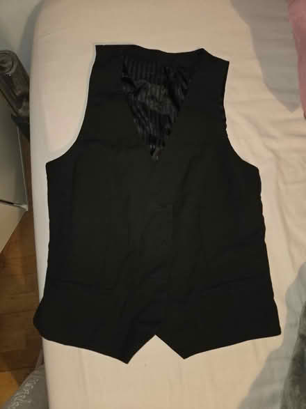 Photo of free Office working clothes (W3) #4