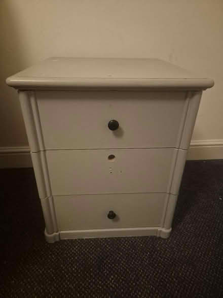 Photo of free Small wooden chest of drawers (Walthamstow E17) #1