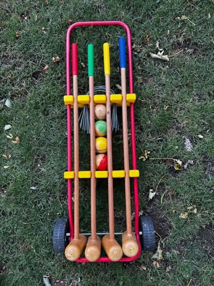 Photo of free Kids croquet set (Melbourn SG8) #1