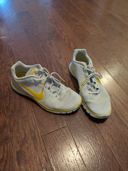 Photo of free Grey Women's Nike size 8 (Merivale and Baseline) #1