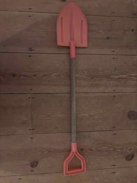 Photo of free Kids spade (Belmont TN35) #1