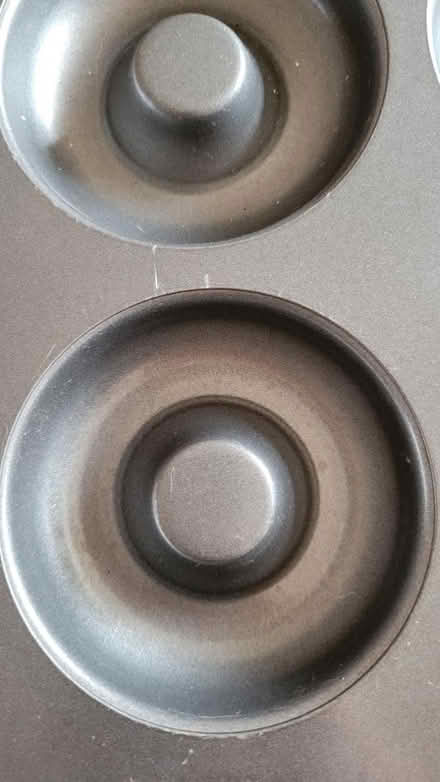Photo of free Baked donut pan (Lilley, LU2) #3
