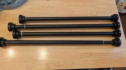 Photo of free x4 telescopic shower/curtain rods (Reddish SK5) #1