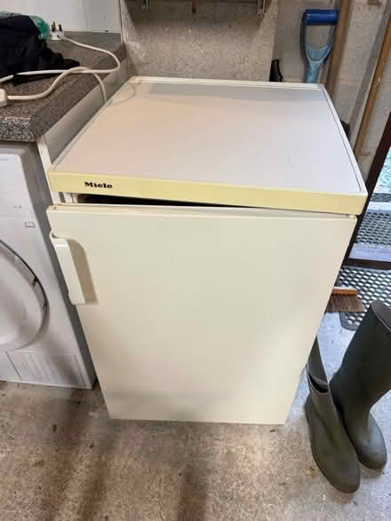 Photo of free Fridge (Barbon LA6) #2