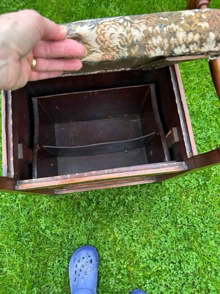 Photo of free Wooden Piano stool (Sheet) #3