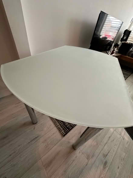 Photo of free Dinner table (Godstone Green) #4