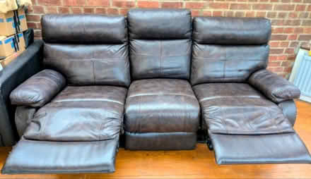 Photo of free Sofa (DA7 Bexleyheath) #2