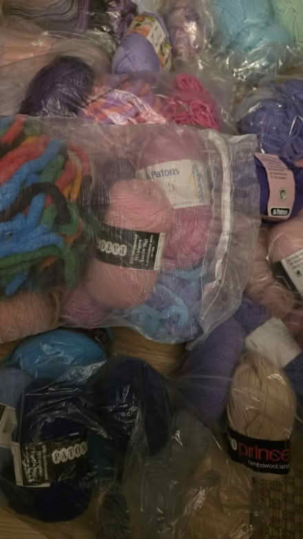 Photo of free Wool destash (Horndean PO8) #4