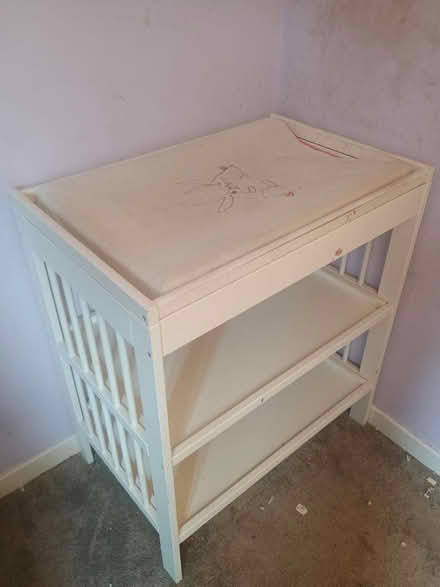 Photo of free Baby changing table (Nr10 4qt) #1