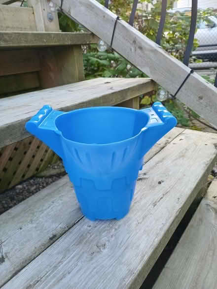 Photo of free Toy pail (Near Warden and Lawrence) #1