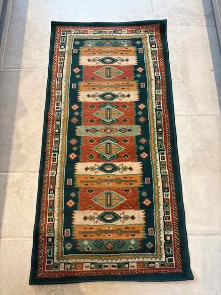 Photo of free Rug (TW12 - Hampton Hill) #1