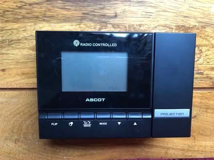 Photo of free Projector alarm clock (Honor Oak/ Forest Hill SE23) #1