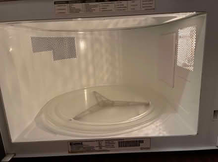 Photo of free Kenmore microwave oven (Park-Monroe Neighborhood) #4