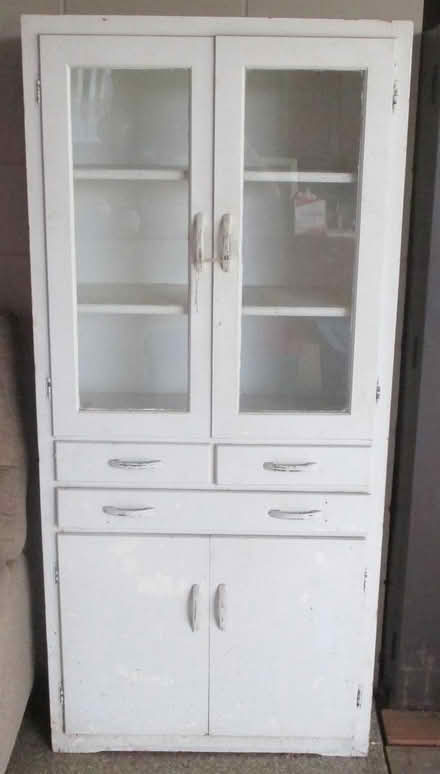 Photo of free Shabby Chic Cabinet (Schaumburg) #1