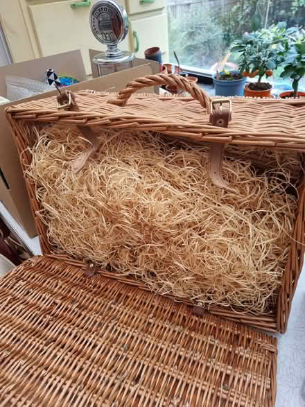 Photo of free Fortnum and Mason hamper basket (Enfield EN1) #1