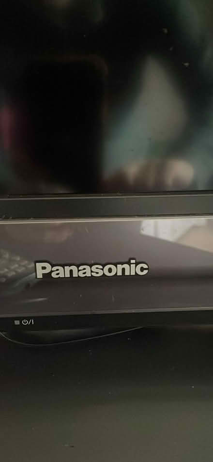 Photo of free 42” tv needs to go tomorrow or Sunday Pick up only (Rishton BB1) #2