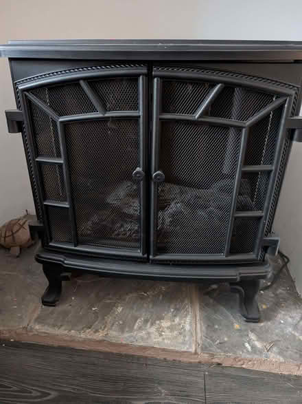Photo of free Warmlight electric fire (Ashton-U-Lyne OL6) #2