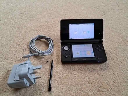 Photo of free Nintendo 3DS (CT14) #1