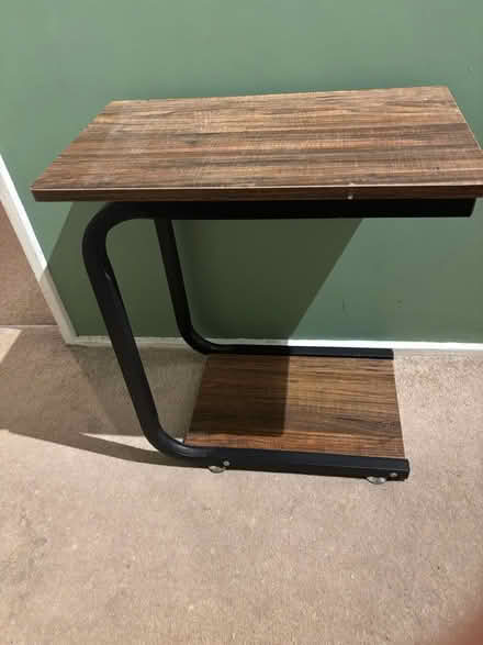 Photo of free C shaped side table (Denmark Hill SE5) #1
