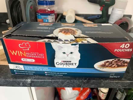 Photo of free Cat food (DE1) #1