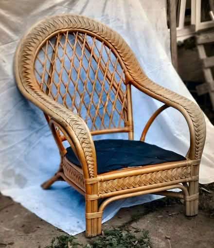 Photo of free Wicker armchairs with cushions (Earley RG6) #1