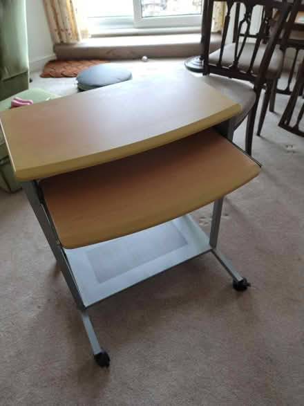 Photo of free Computer desk (Tilehurst) #1